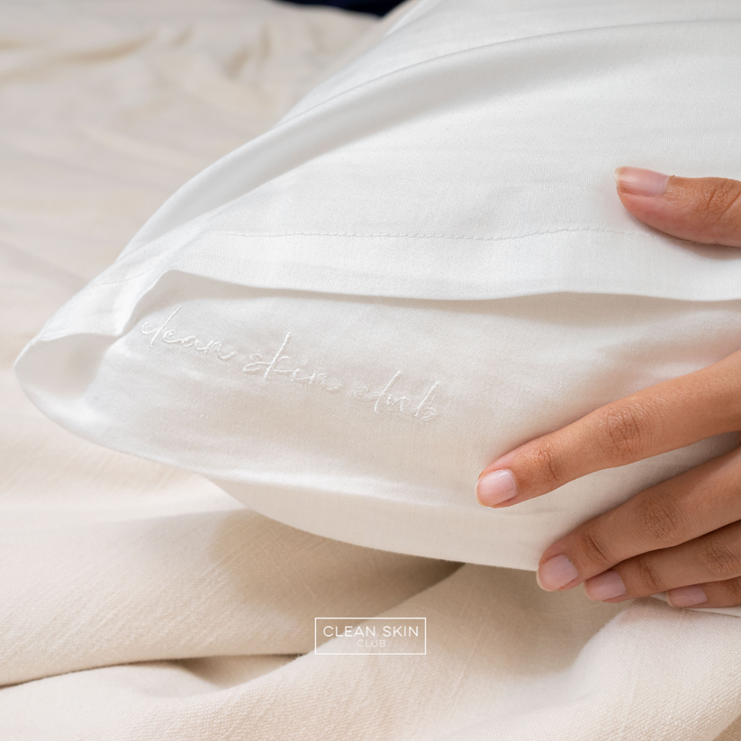 pink pillowcase, anti-bacterial pillowcase, close up image